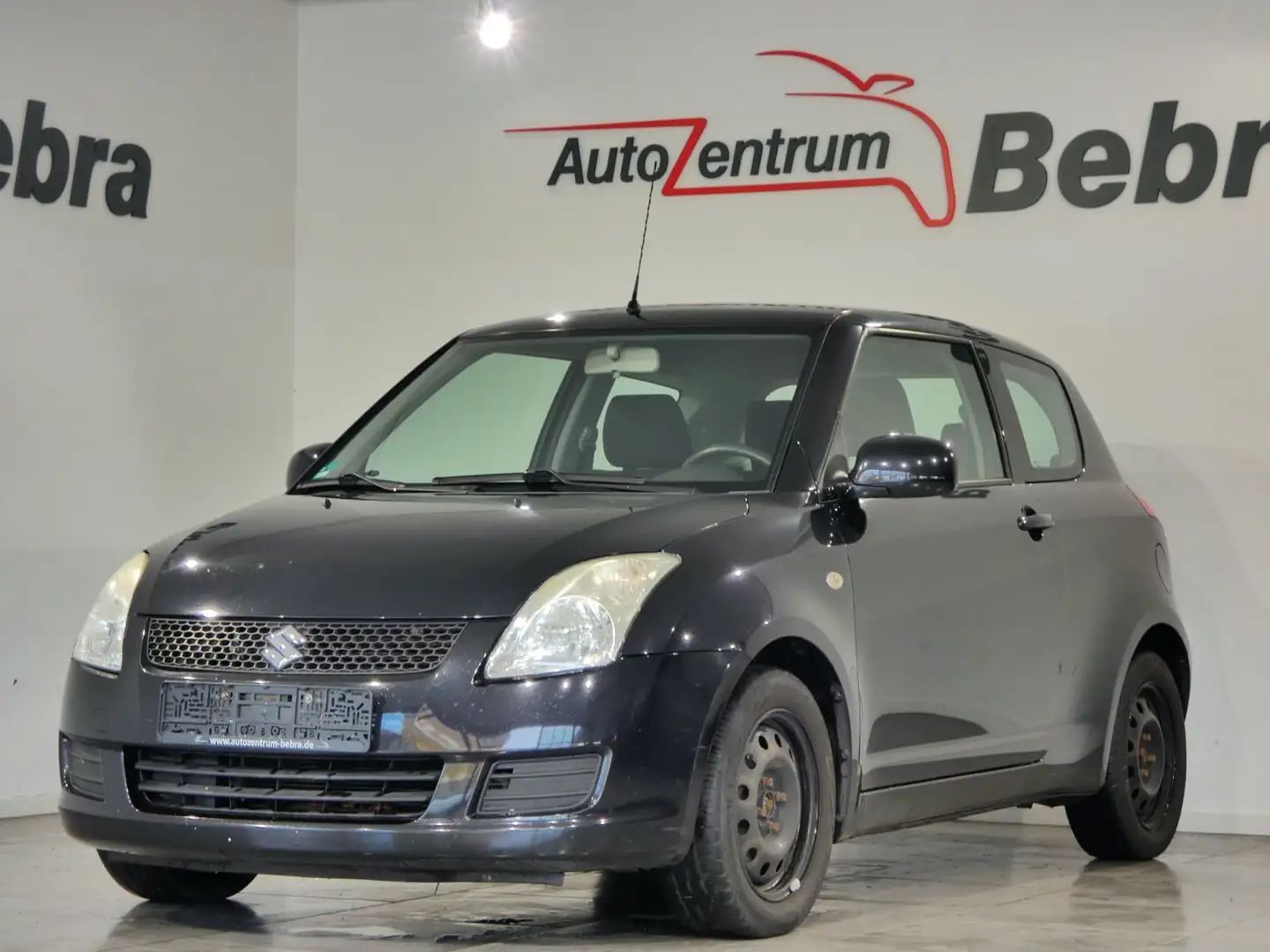 Suzuki Swift 1.3 Klima/ZV+FB/Tüv 3-27 Zwart - 1