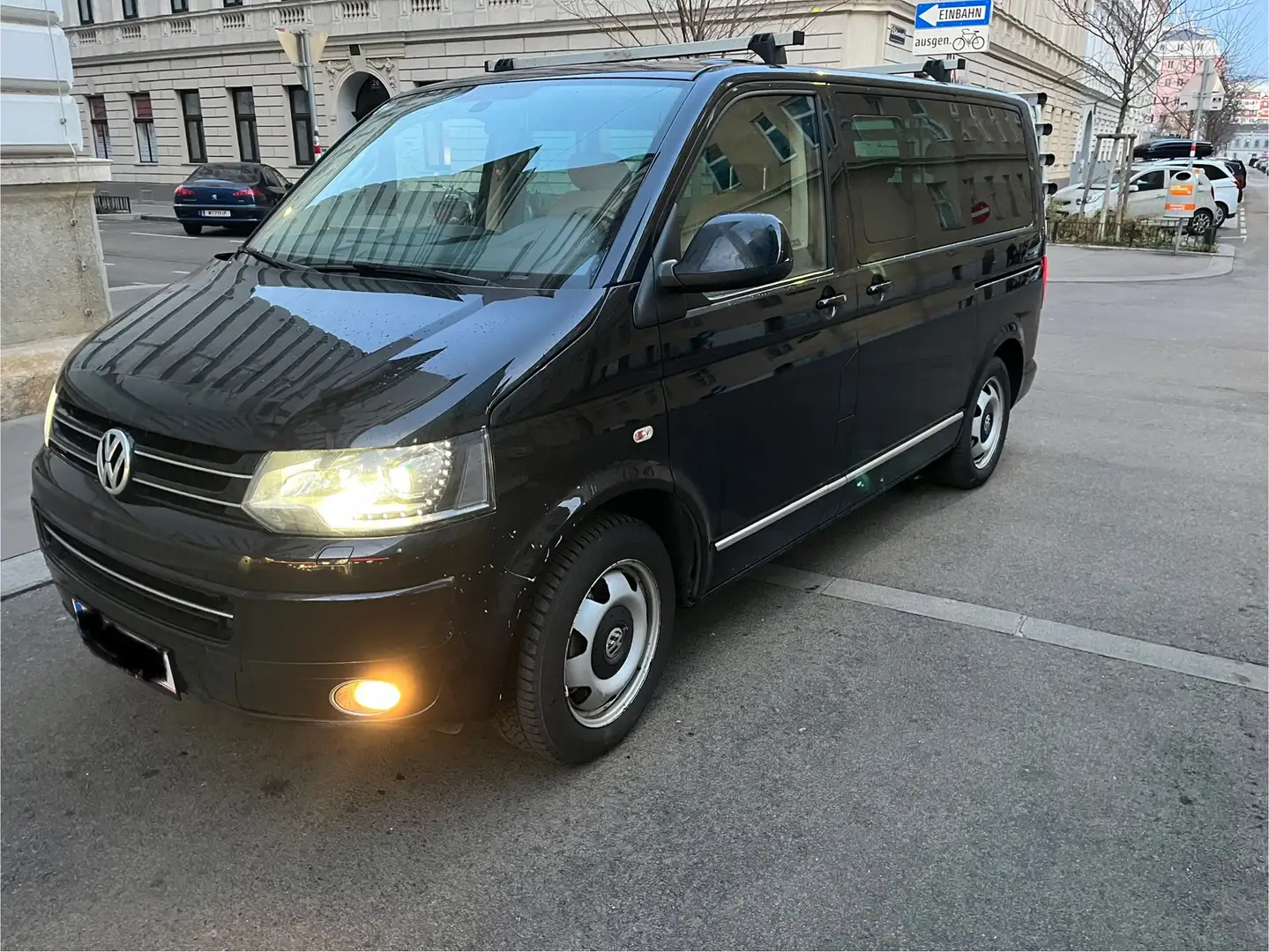 Volkswagen T5 Multivan Sky 2,0 BMT BiTDI 4motion D-PF DSG - 2