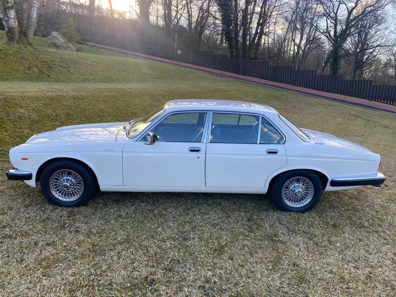 Daimler Double Six 5.3, foto 10