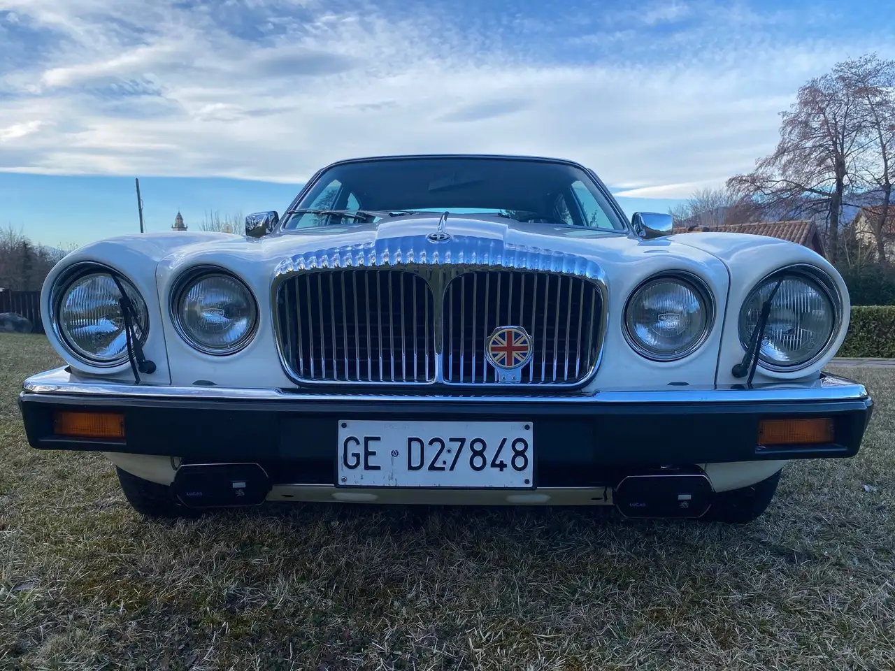 Daimler Double Six 5.3, foto 4