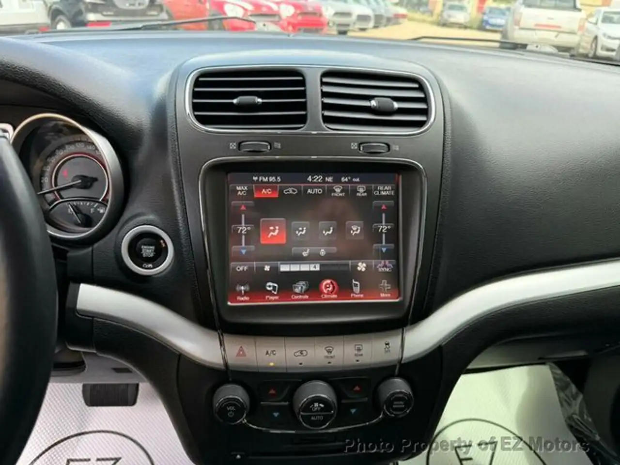 Dodge Journey снимка Dodge Journey