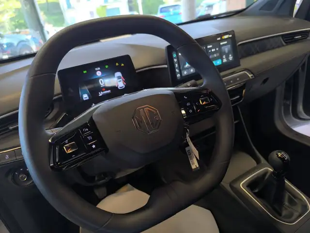 MG MG3 view 10