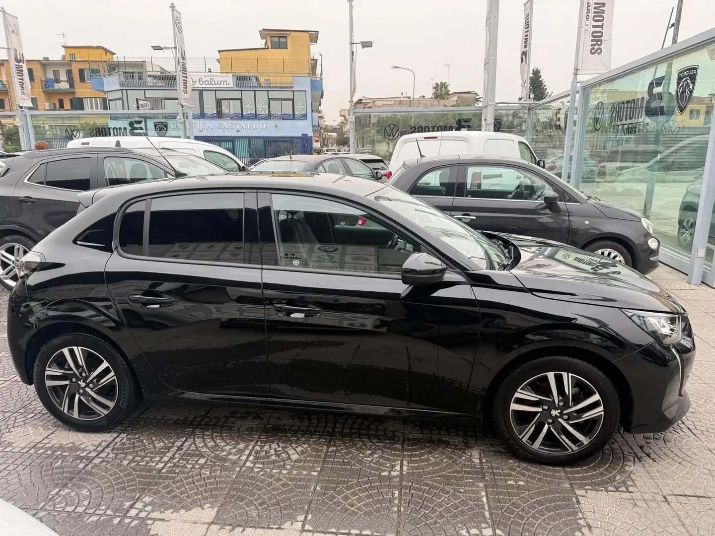Peugeot 208 208 1.2 puretech Allure s Nero - 2