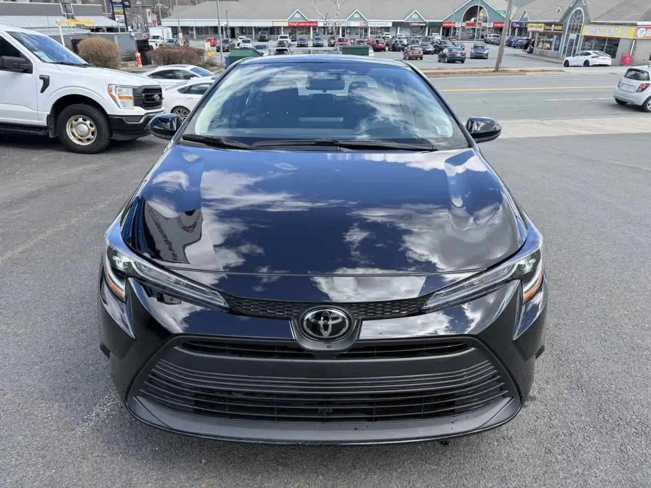 Toyota Corolla снимка Toyota Corolla