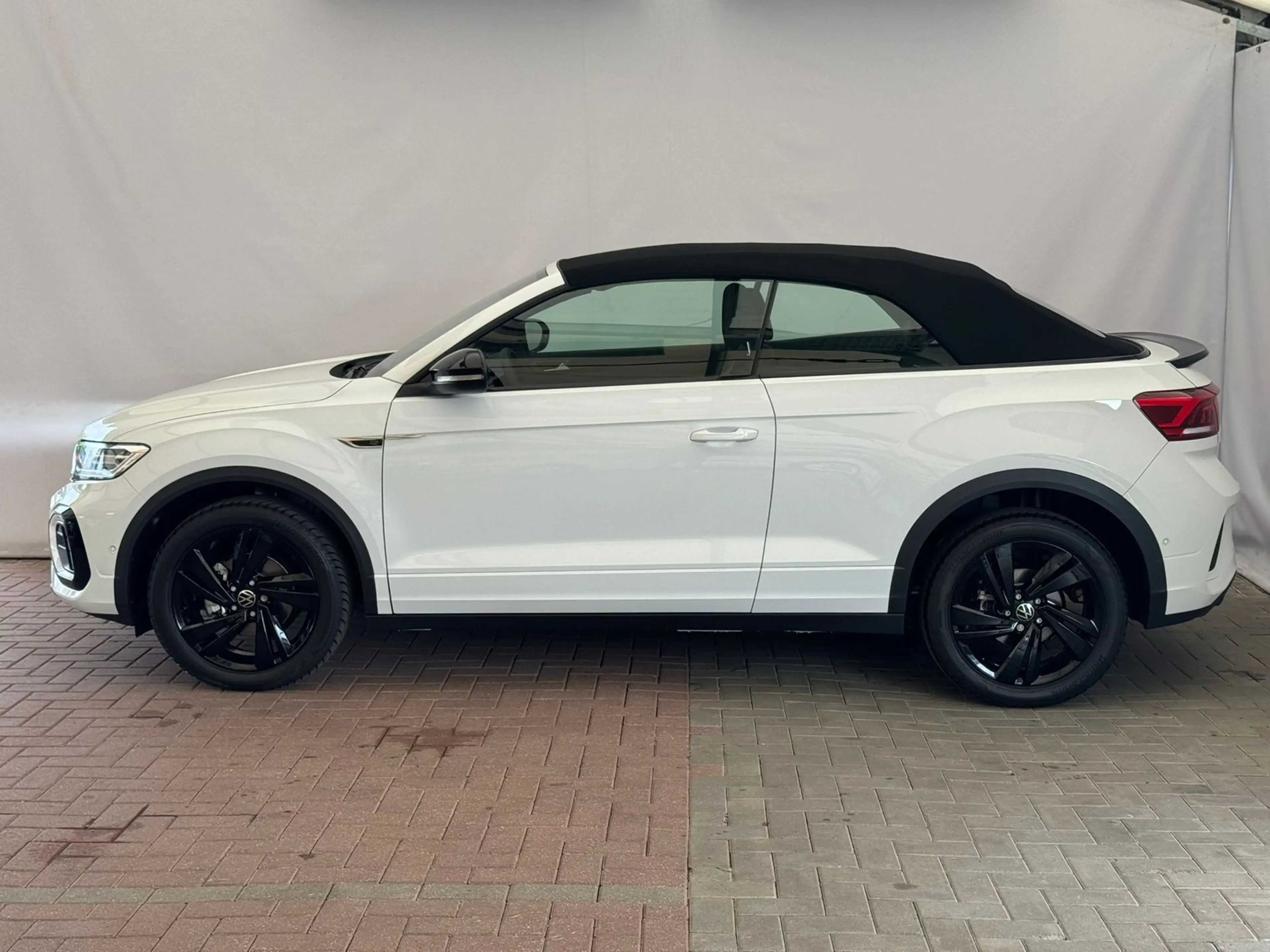 Volkswagen T-Roc R-Line 1.5TSI DSG+BLACKSTYL+KAMERA+SHZ+LED+ACC — photo 19