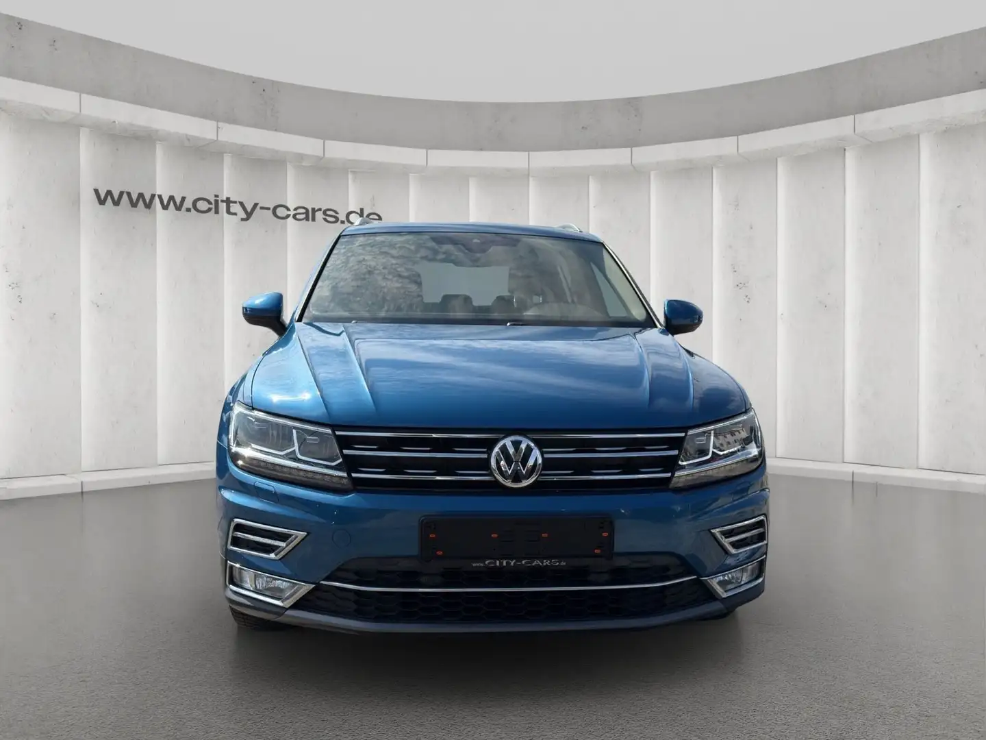 Volkswagen Tiguan Highline DSG 4Motion*LED*Pano.*AHK*ACC* Blau - 2