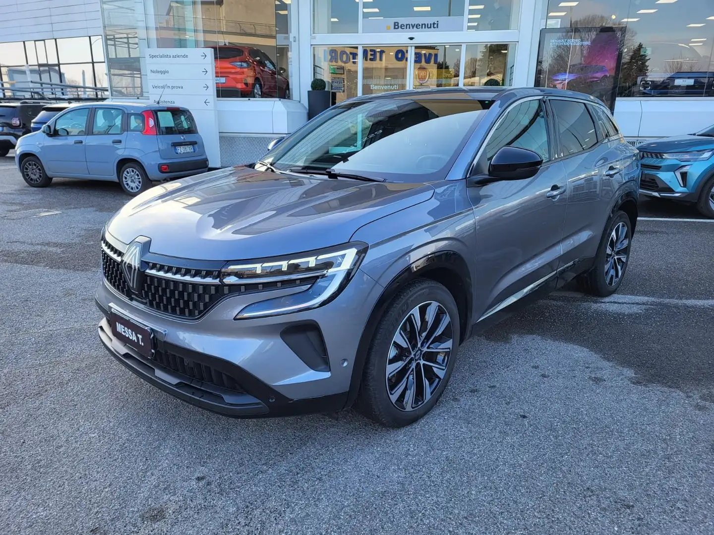 Renault Austral 1.2 E-Techfull hybridTechno 200cv GARANZIA 36 MESI Grau - 2