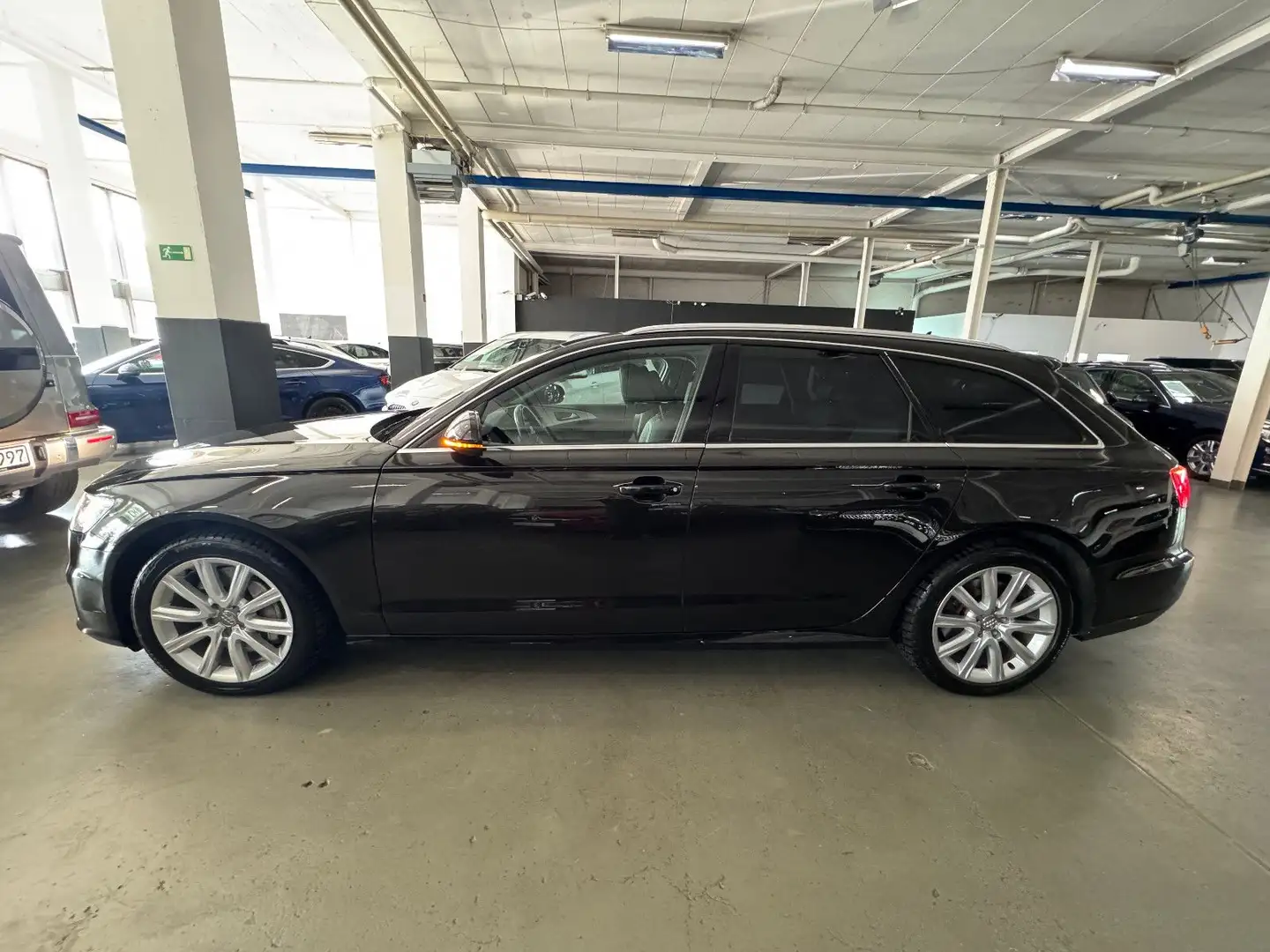 Audi A6 3.0 TDI QUATTRO SPORT MOTORSOUND NAVI ACC LED Braun - 2