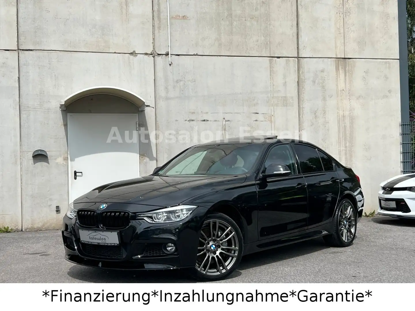 BMW 335 i xDrive*M Performance *SHZ*Navi*H&K*LED Schwarz - 1