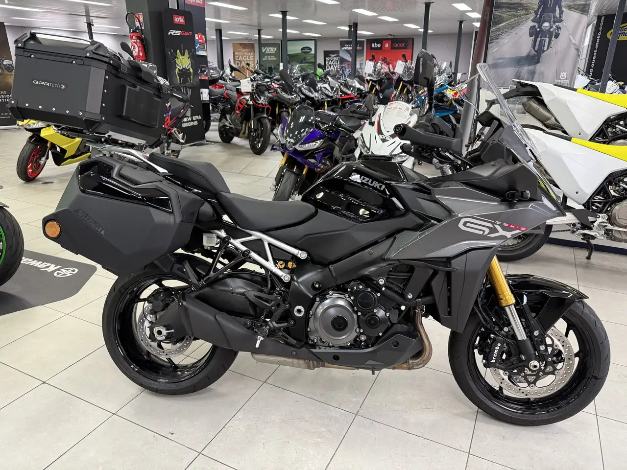 Suzuki GSX-S 1000GX