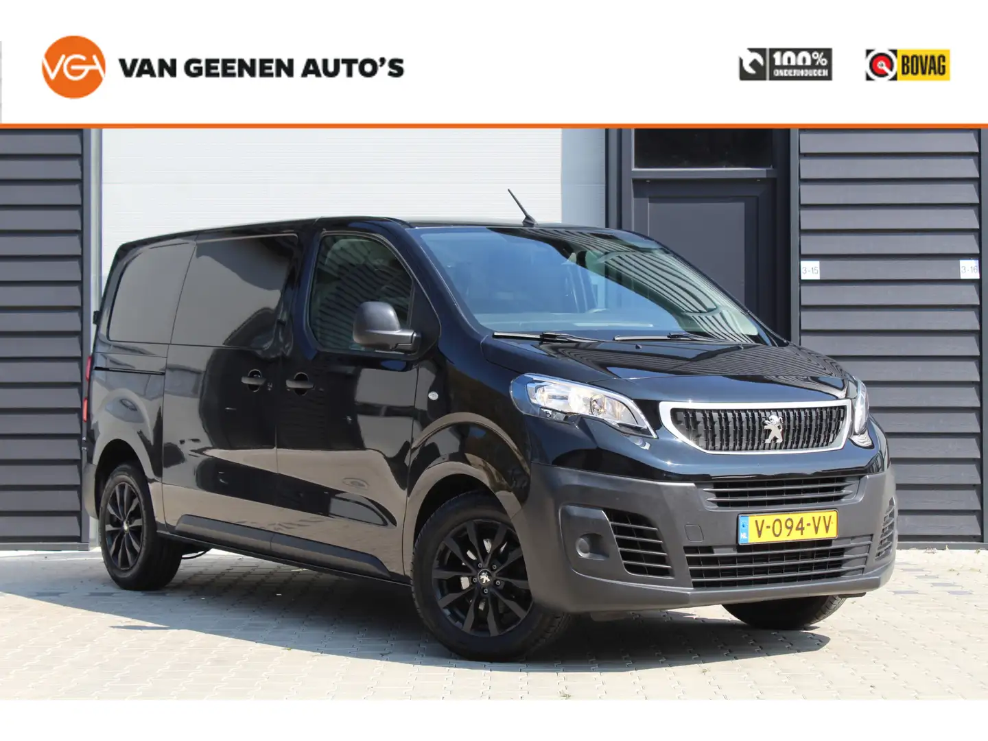 Peugeot Expert 231 2.0 BlueHDI 120 Premium | AppleCarplay/Android Zwart - 1