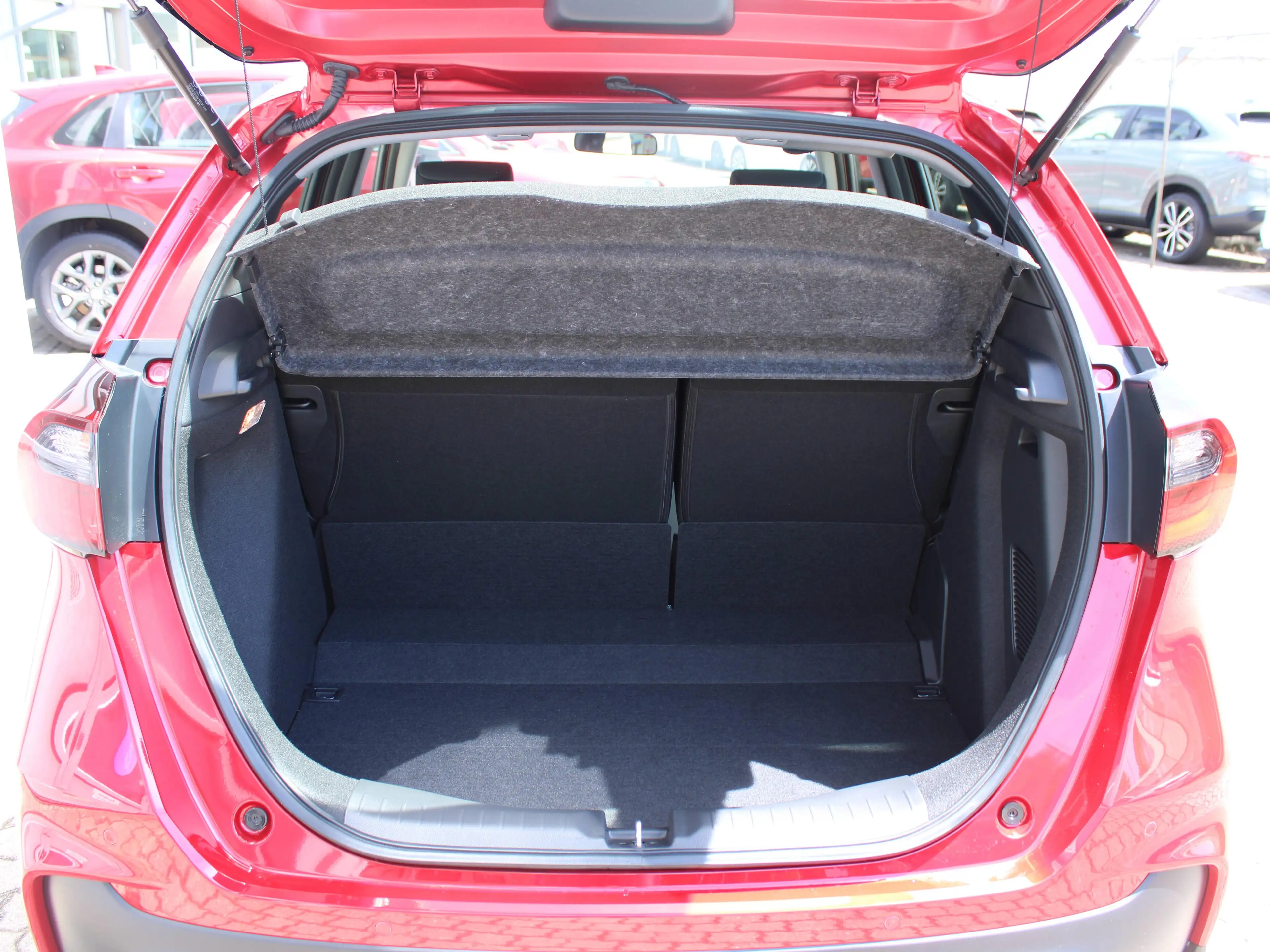 Honda Jazz 1.5 i-MMD Hybrid Elegance — photo 8