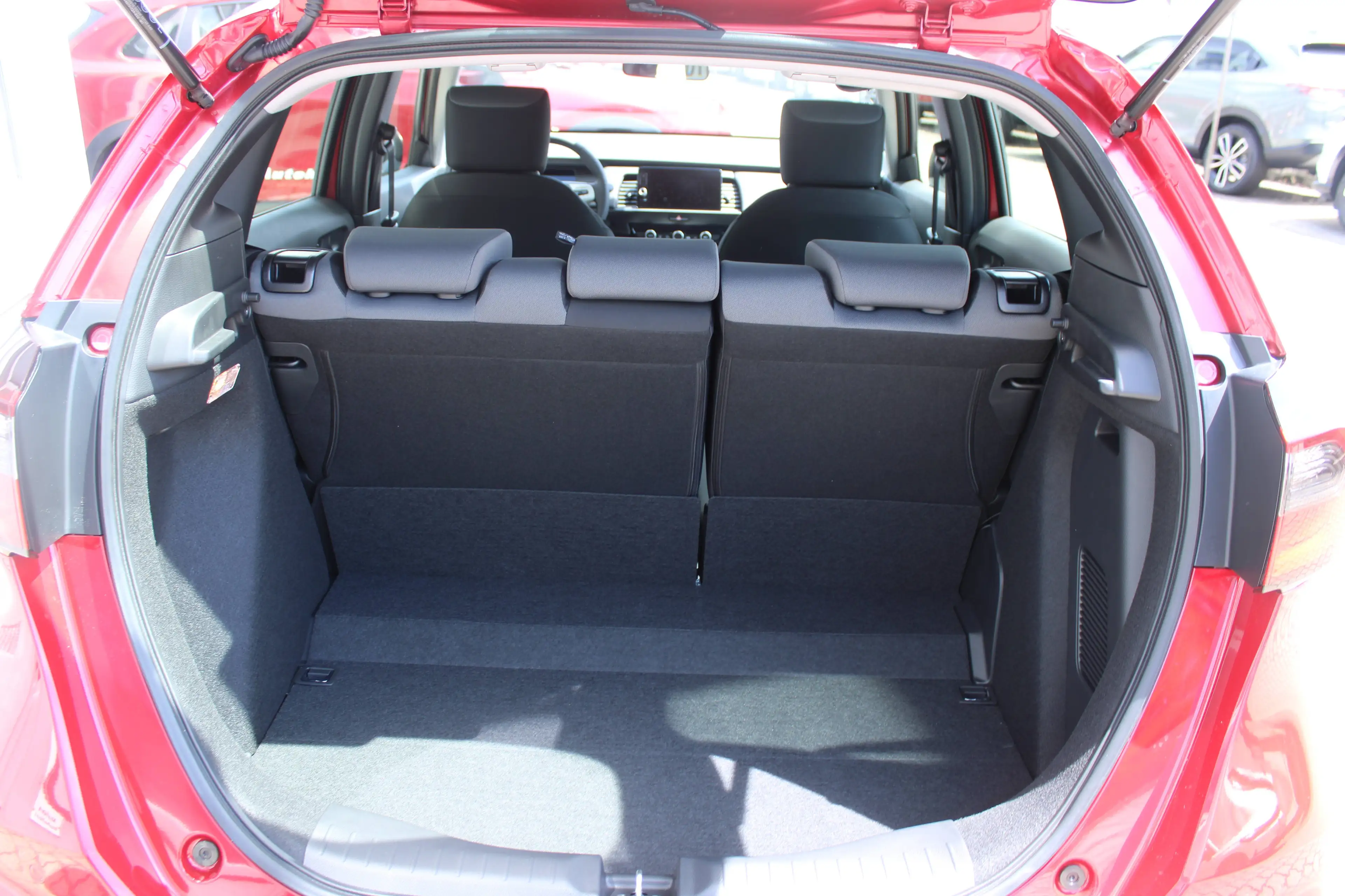 Honda Jazz 1.5 i-MMD Hybrid Elegance — photo 10