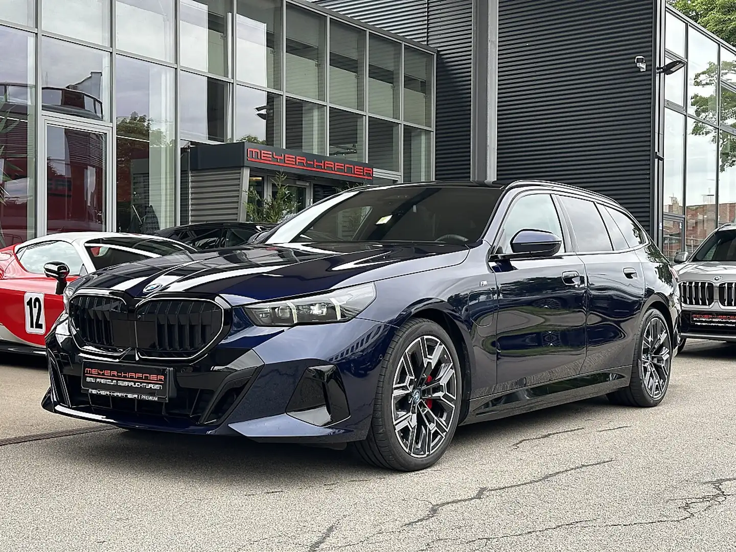BMW 530 e Touring PHEV M-Paket Aut. !!MEGAVOLL!! Blau - 2