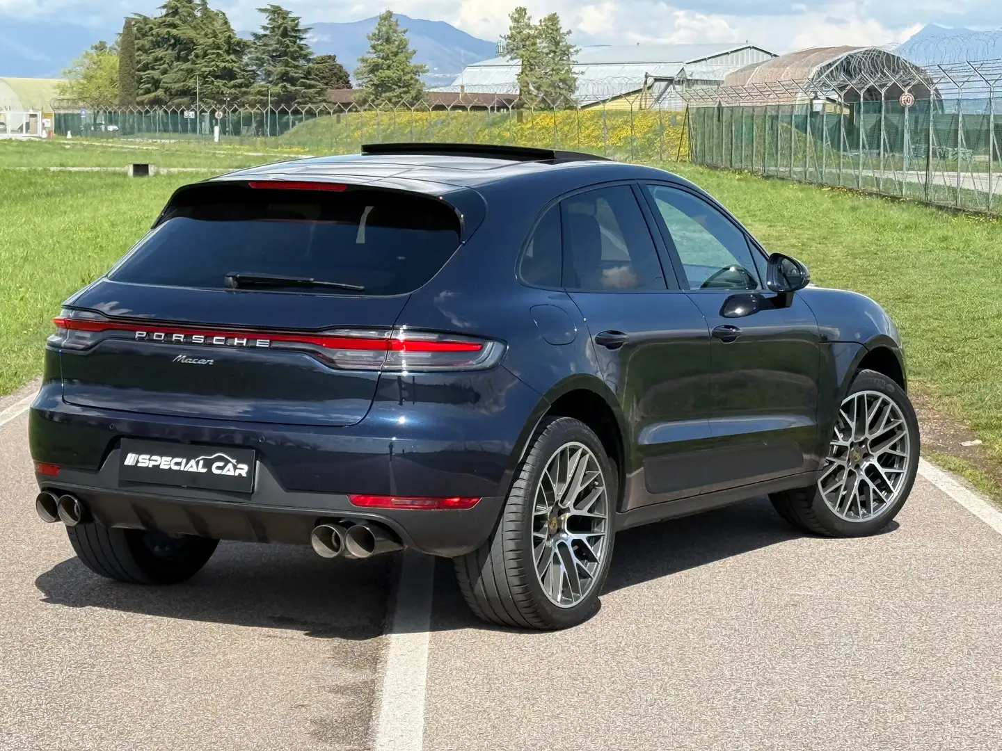 Porsche Macan 2.0 245cv "STUPENDA + TETTO + CERCHI "21!!!" Blu/Azzurro - 1