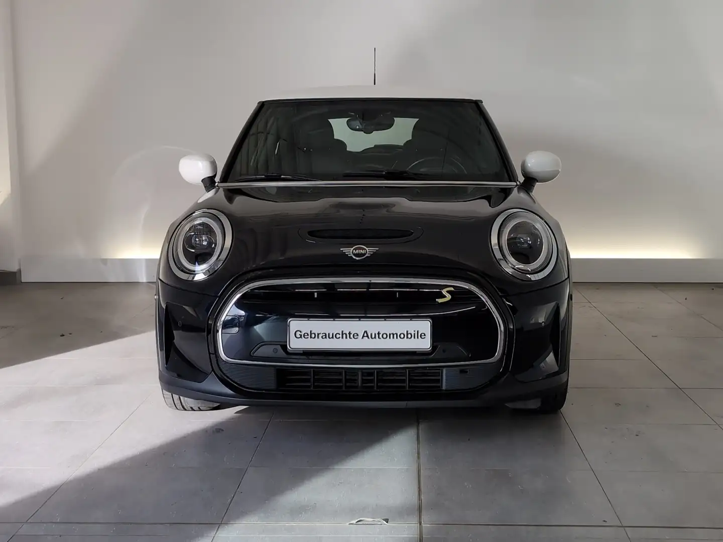 MINI Cooper SE 3-Türer DAB/SHZ/Ambiente DAB/SHZ/Ambiente Schwarz - 2