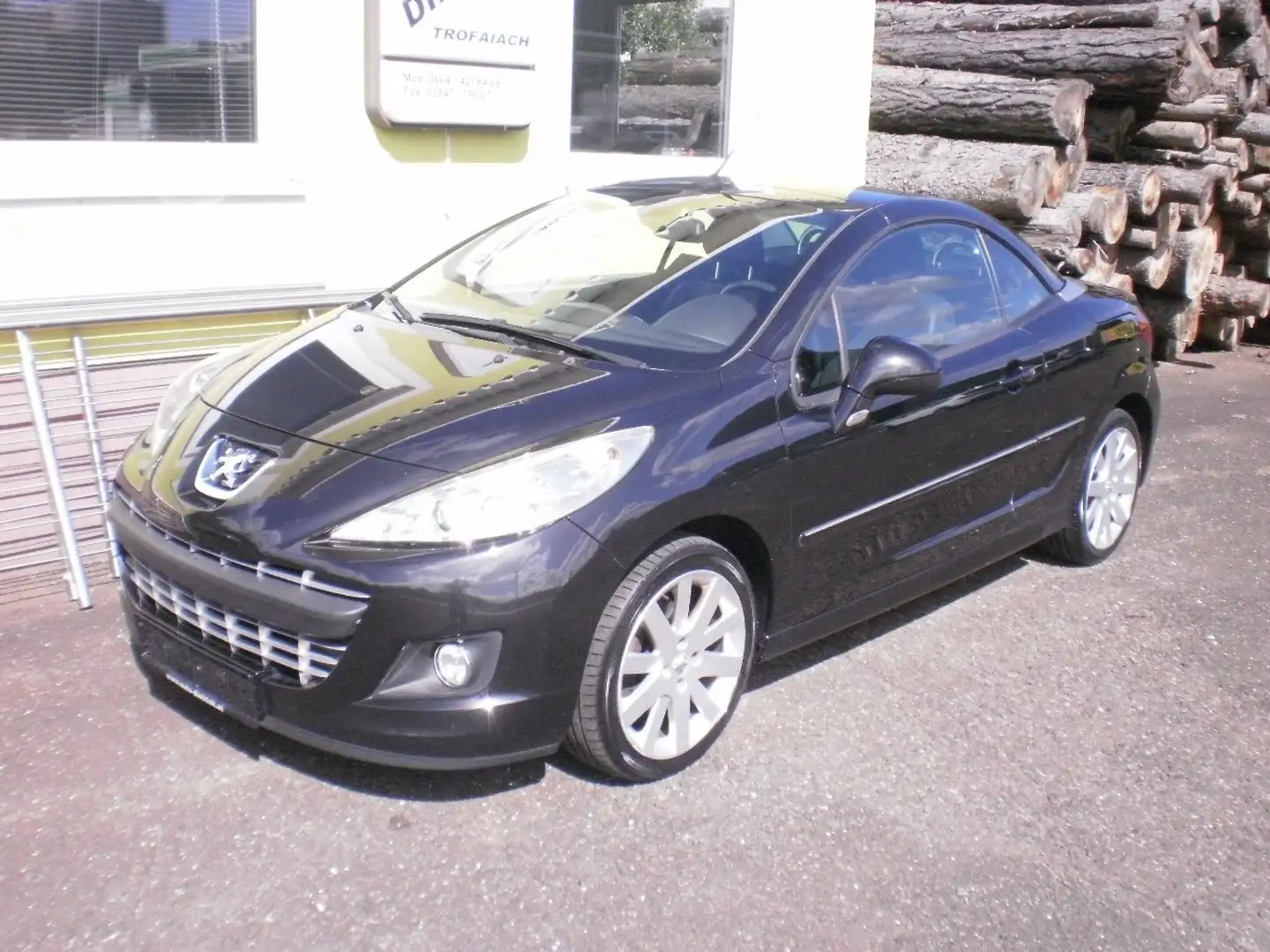 Peugeot 207 CC Ö3 Edition 1,6 VTi 16V Schwarz - 2