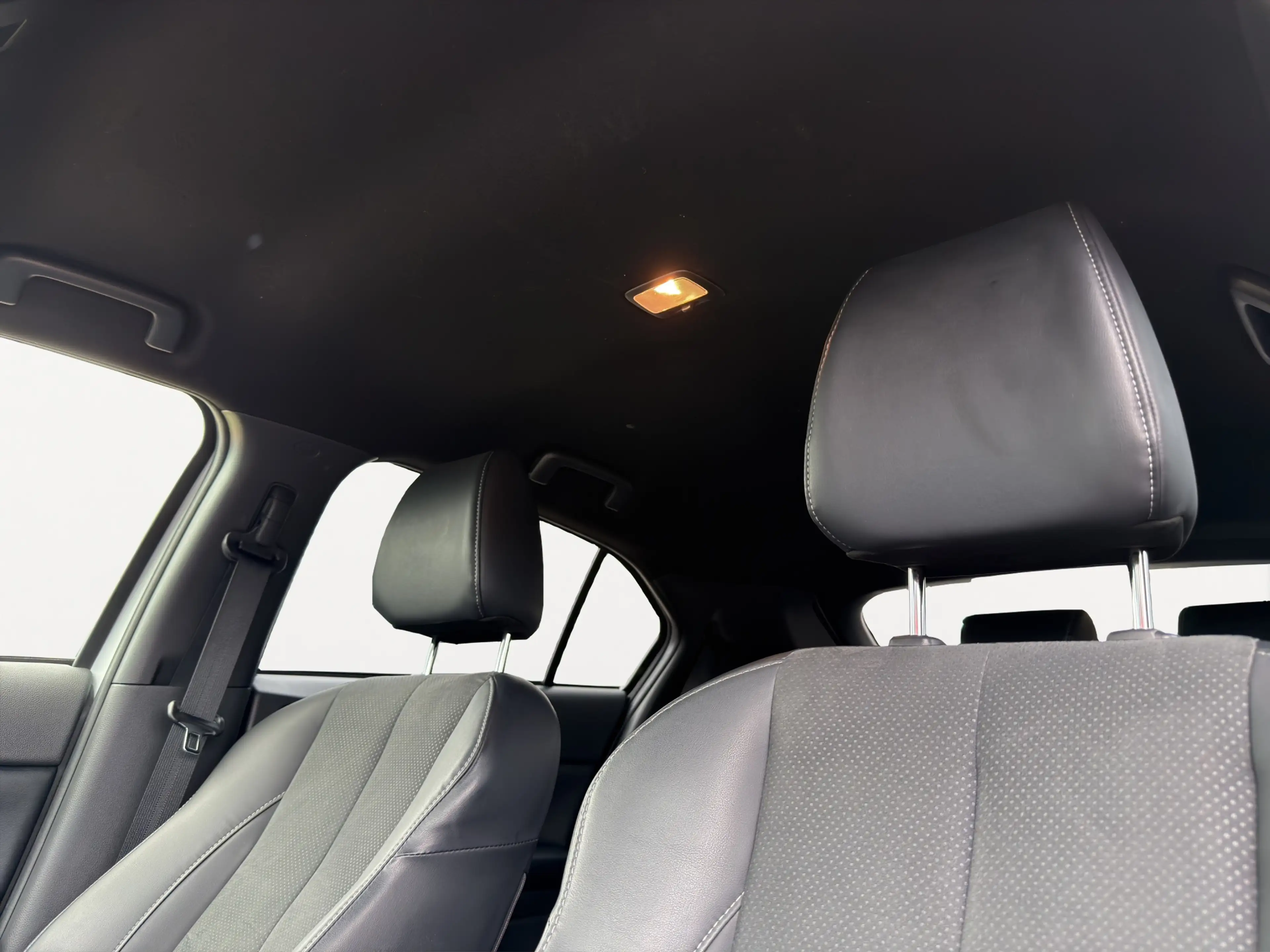 Mitsubishi Eclipse Cross 2.4 PHEV Intense+ | Achteruitrijcamera | Apple Car — photo 26