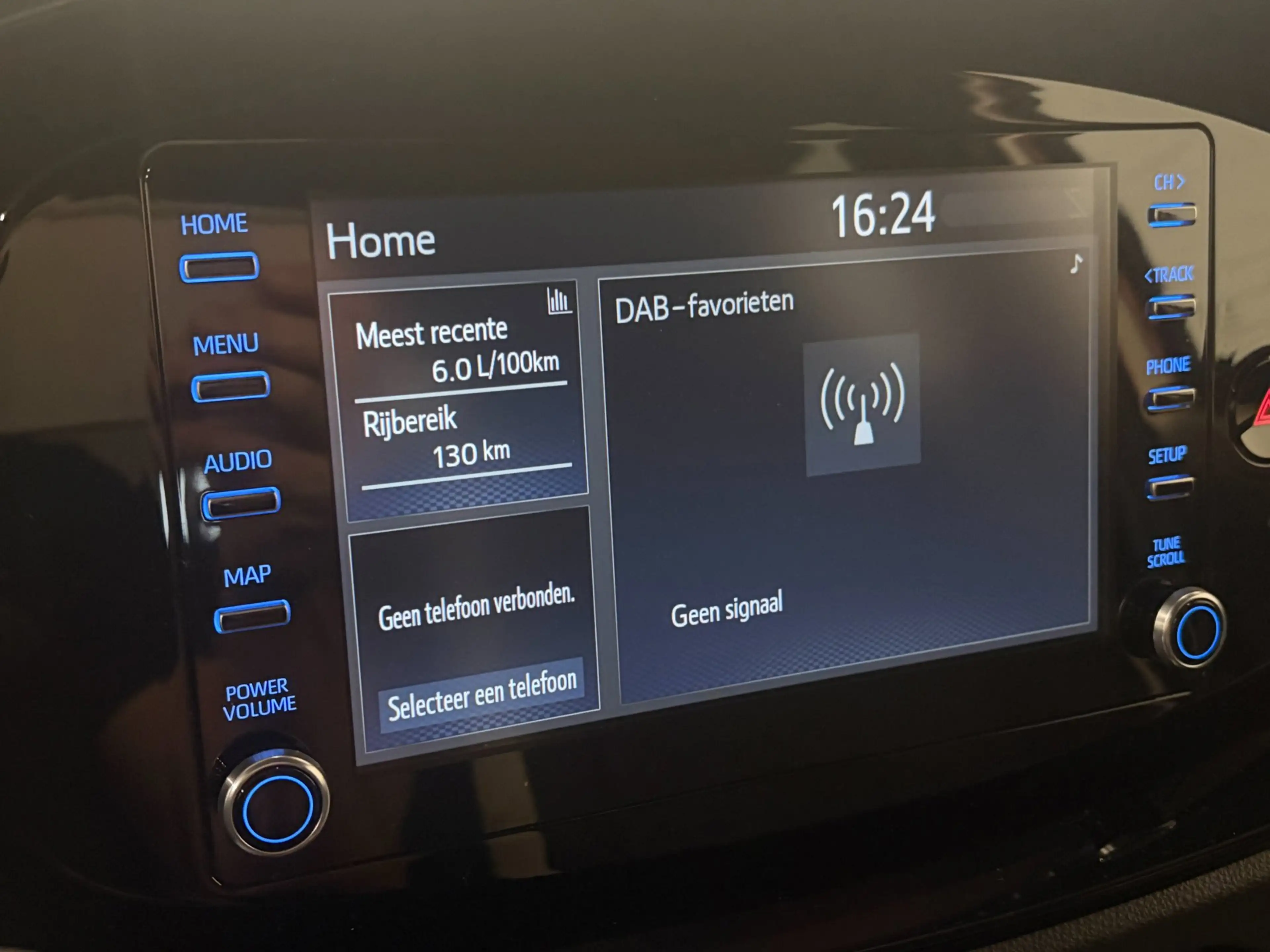 Toyota Aygo X 1.0 VVT-i MT Pulse Automaat / Clima / Camera / Key — photo 13