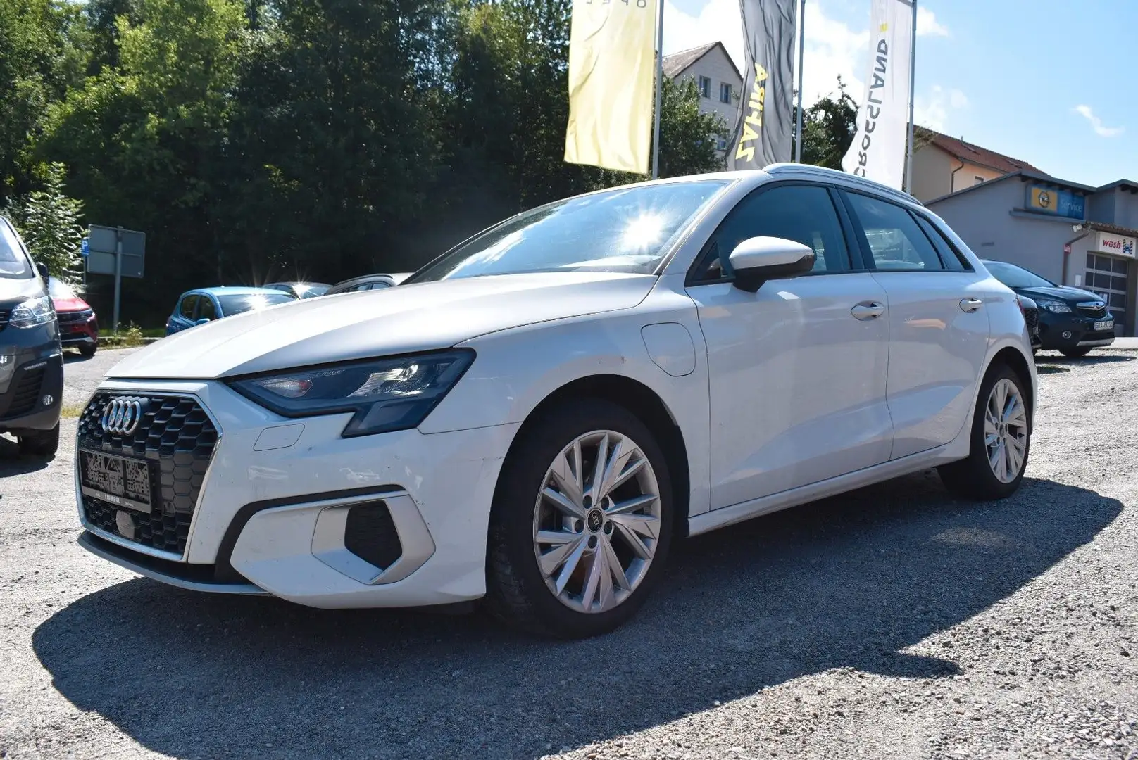 Audi A3 Sportback 40 TFSI e advanced "S-LINE" - 1