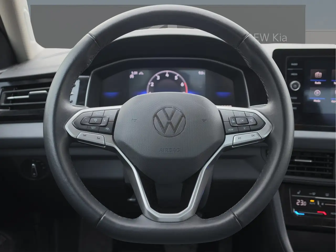 Volkswagen Jetta снимка Volkswagen Jetta