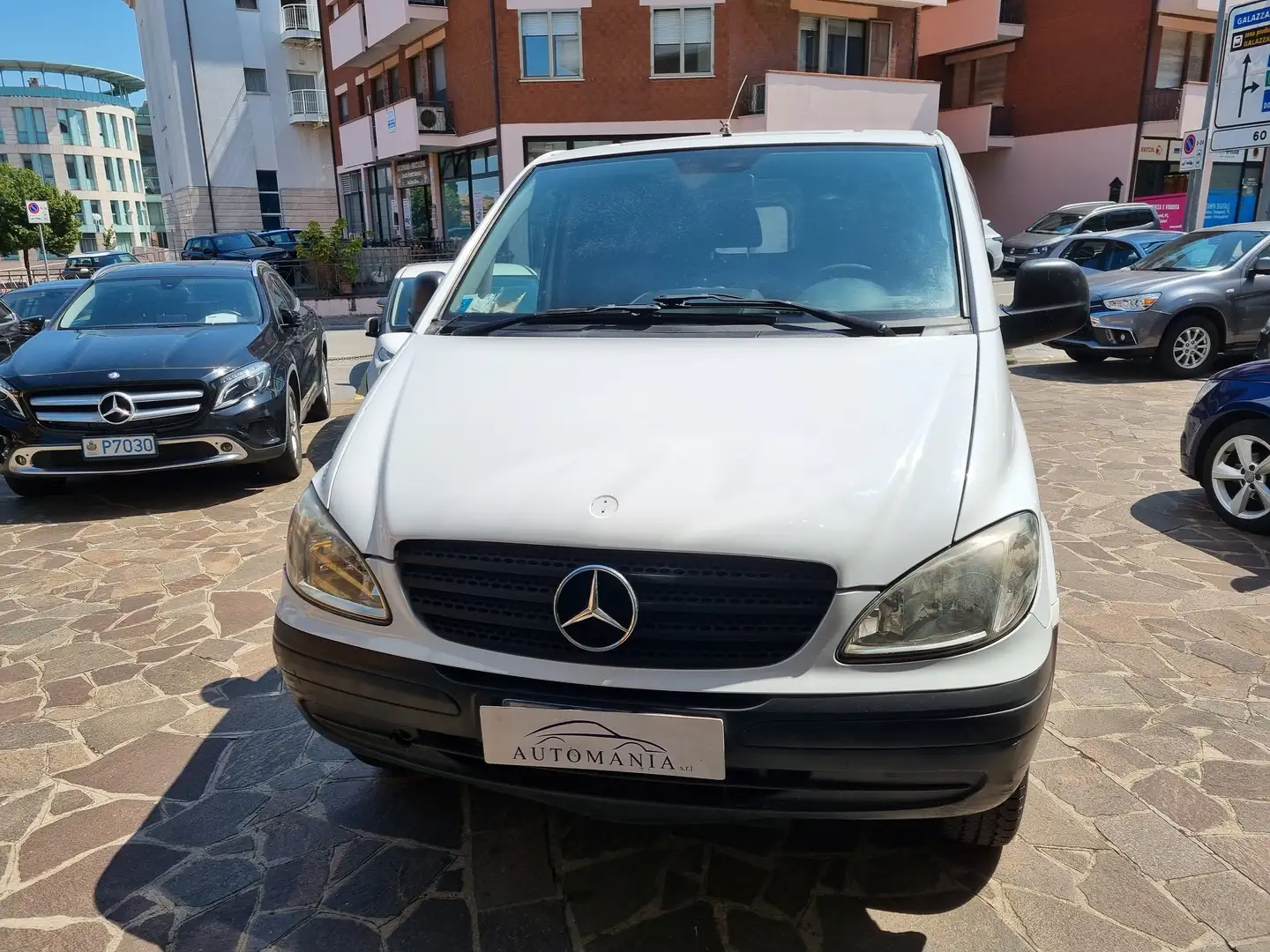 Mercedes-Benz Vito 115 CDI 4x4 Automatica Bianco - 2