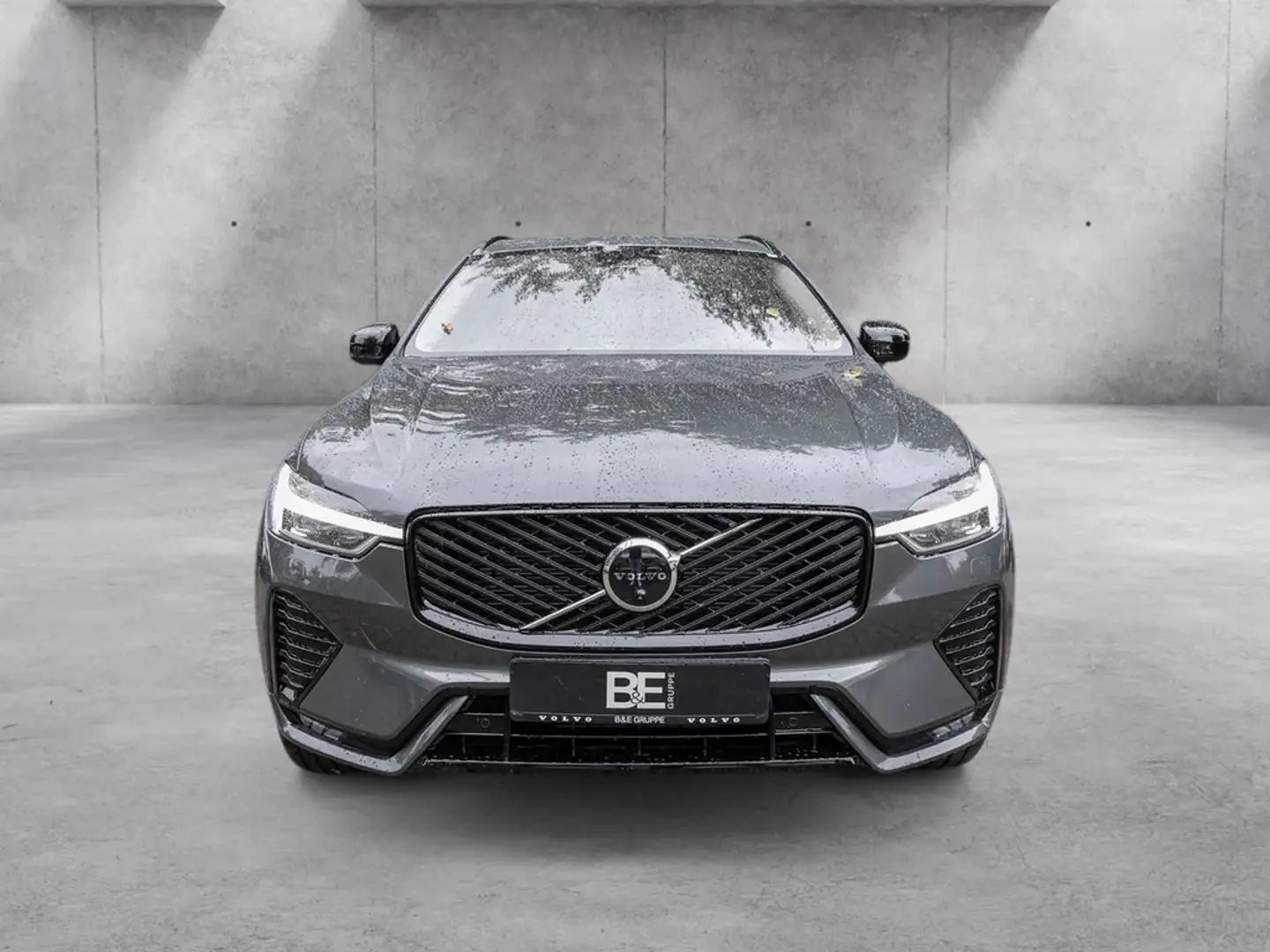 Volvo XC60 B5 AWD Ultra Dark Luft Massage Pano ACC - 2