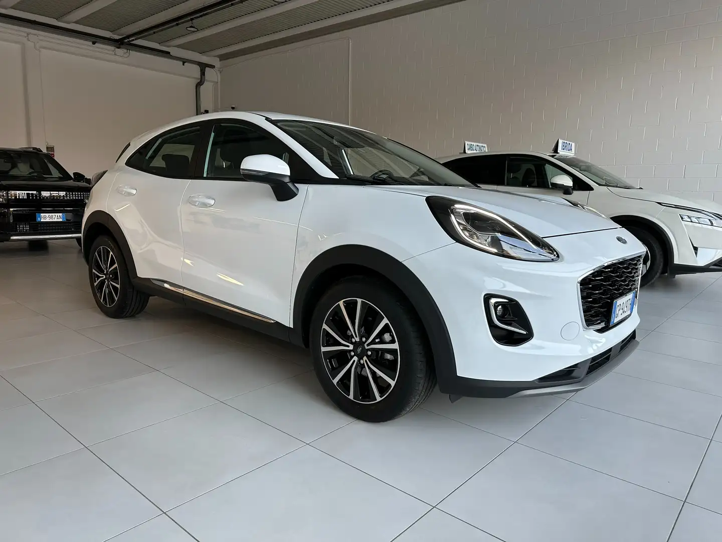 Ford Puma 1.0 ecoboost HYBRID TITANIUM CV125 KM 35000 FULL Bianco - 1
