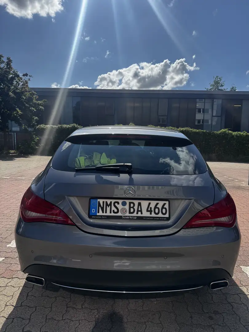 Mercedes-Benz CLA 220 Shooting Brake (CDI) d 7G-DCT Urban - 2