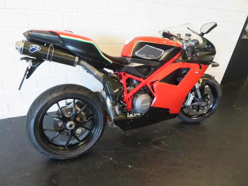 Ducati 848 - foto 3