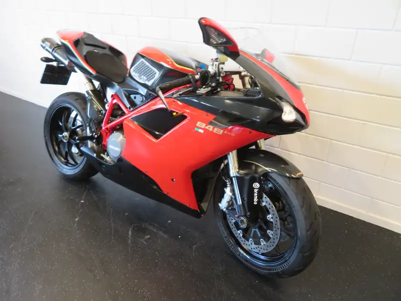 Ducati 848 - foto 2