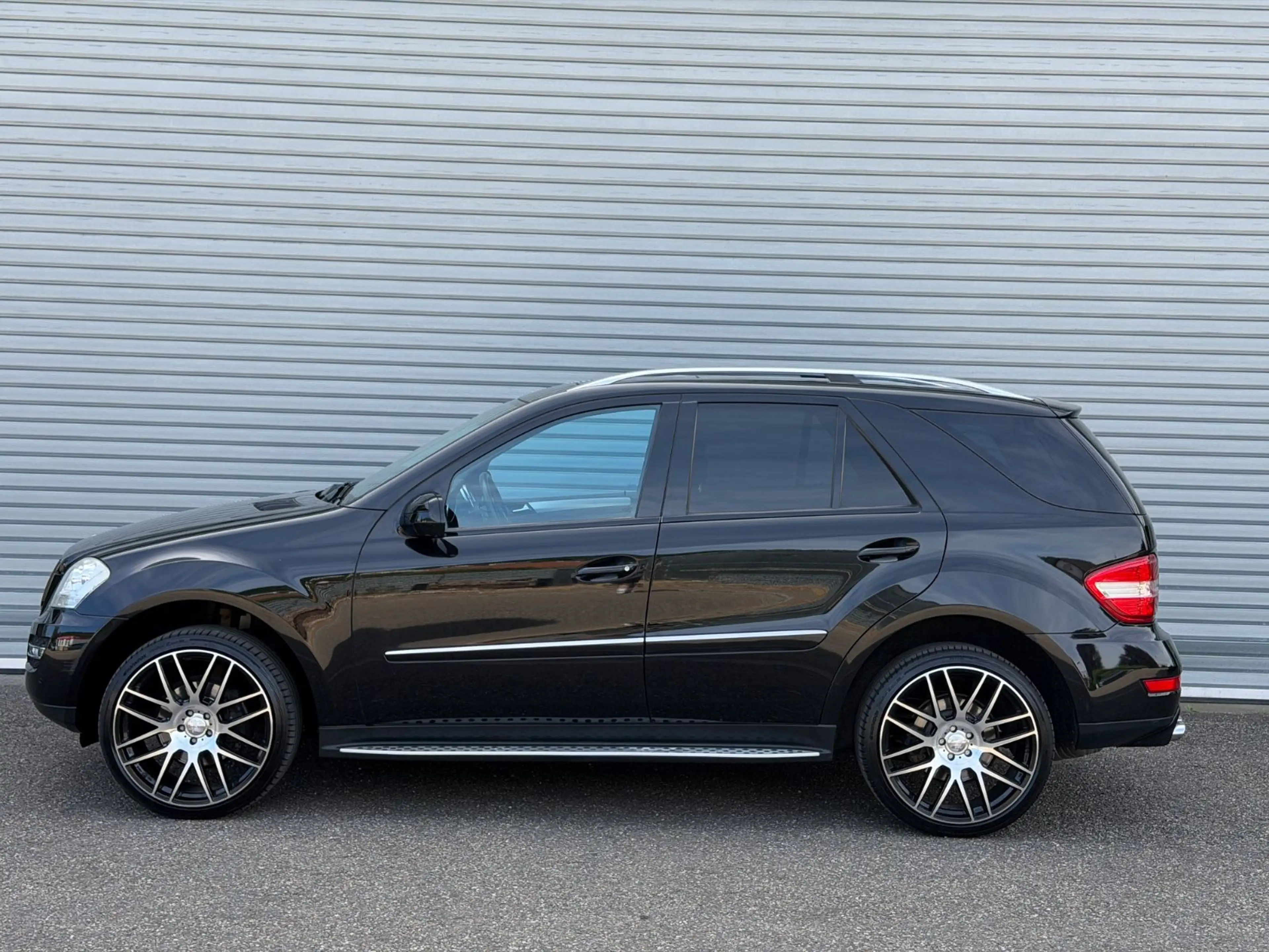 Mercedes-Benz ML 350 4Matic Klima* Etk Sitze* Top Zustand* — photo 5