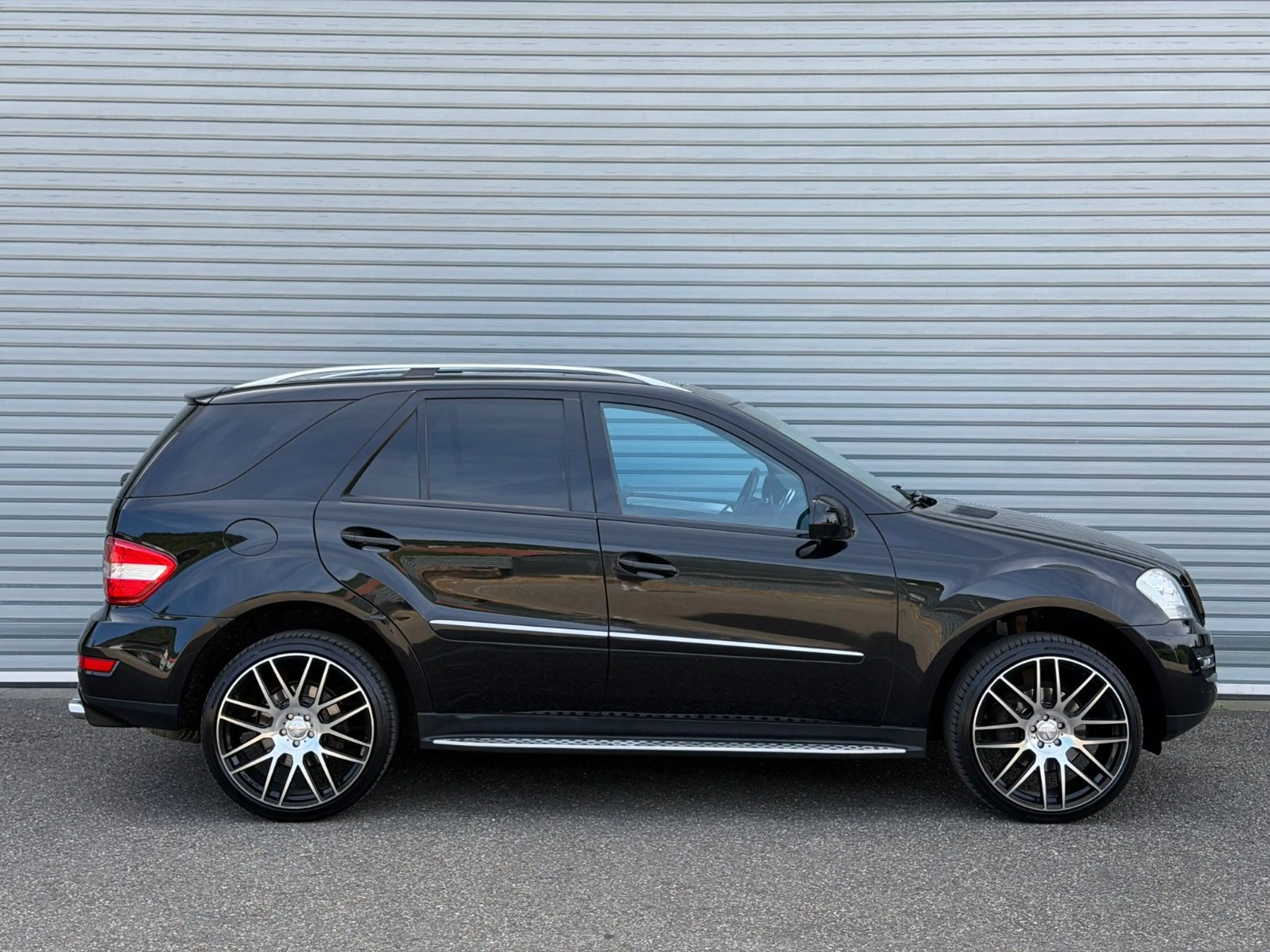 Mercedes-Benz ML 350 4Matic Klima* Etk Sitze* Top Zustand* — photo 6