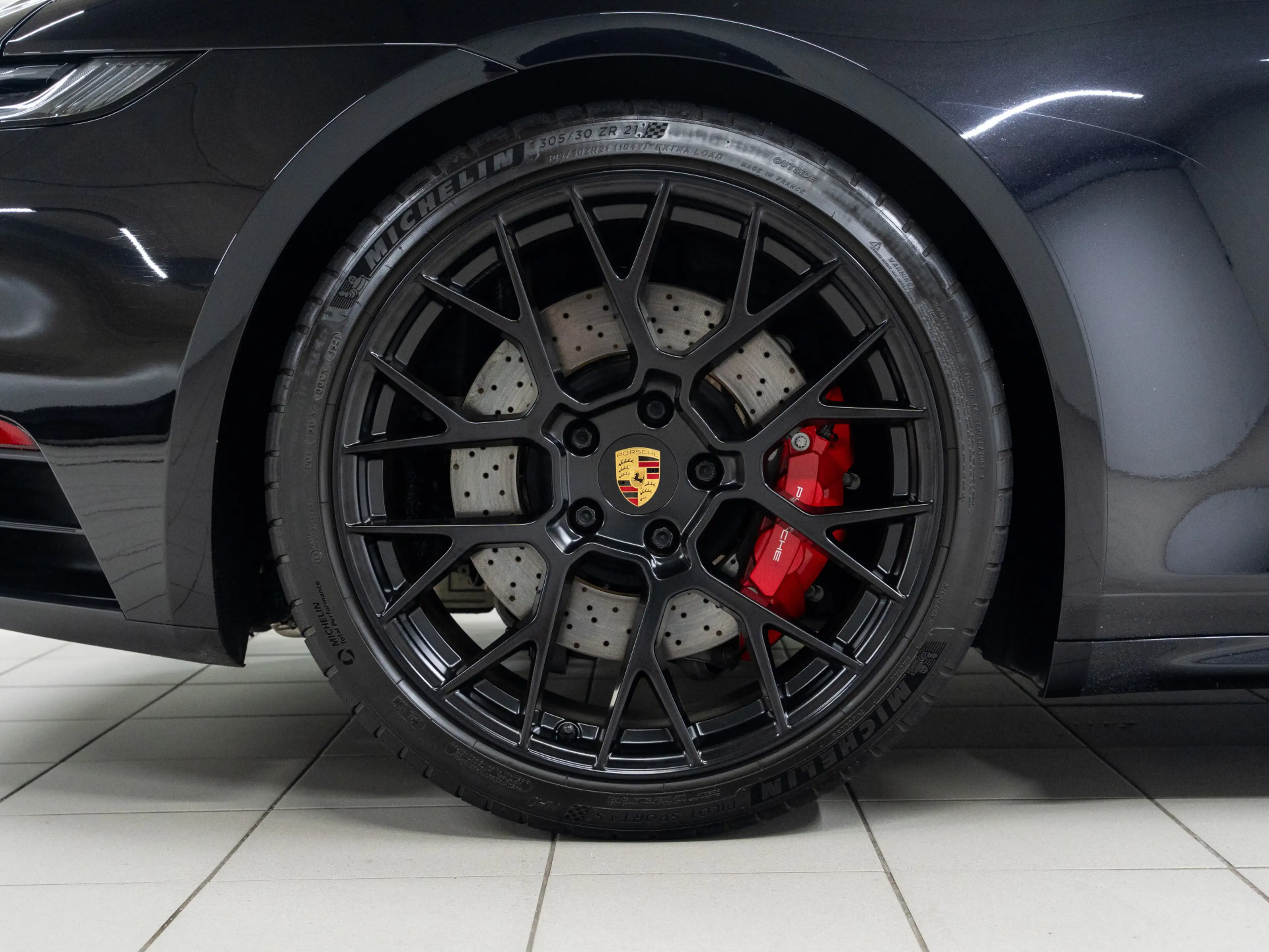 Porsche 992 Carrera GTS Cabriolet — photo 10