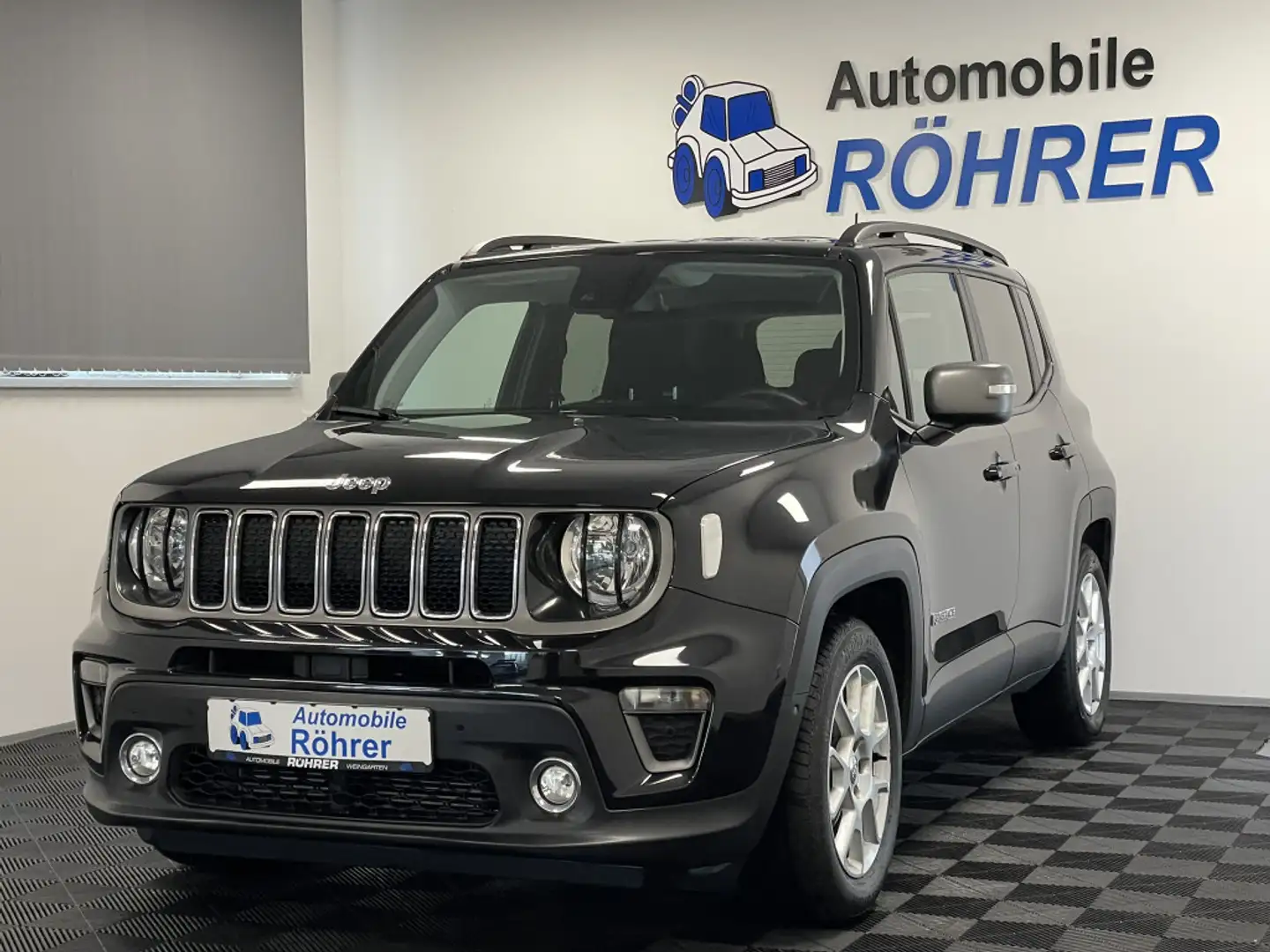 Jeep Renegade 1.6 MultiJet Limited AHK Navi ACC Schwarz - 1