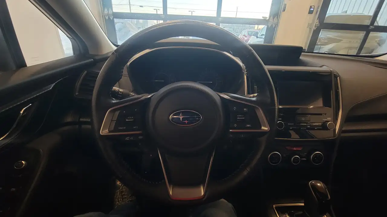 Subaru Impreza снимка Subaru Impreza