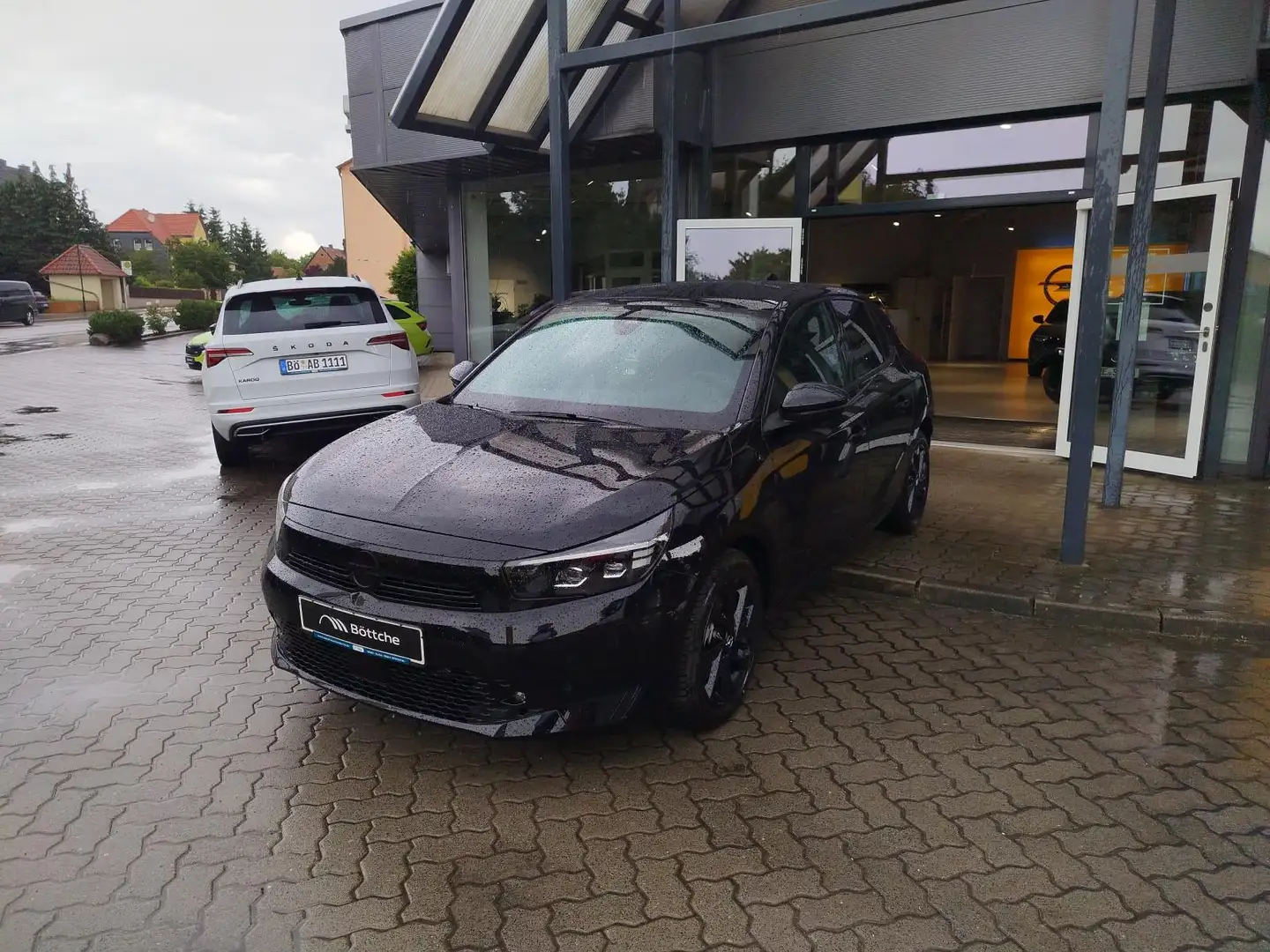 Opel Corsa 5trg 1.2 GS Metallic Schwarz - 2