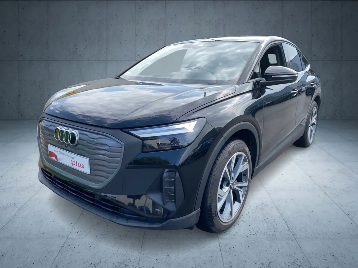 Audi Q4 e-tron Q4 Sportback e-tron 35 e-tron 125 kW LED FLA LM Schwarz - 2