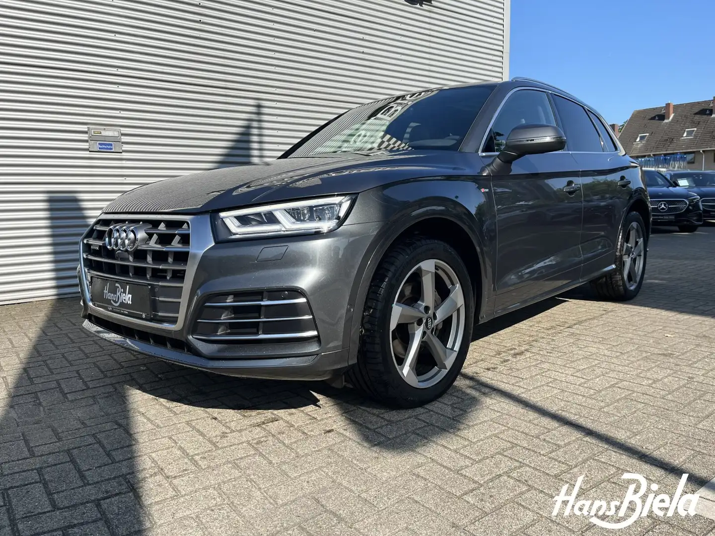 Audi Q5 Q5 2.0 TFSI sport quattro S-line/20"/AHK/Pan/LED Grau - 2