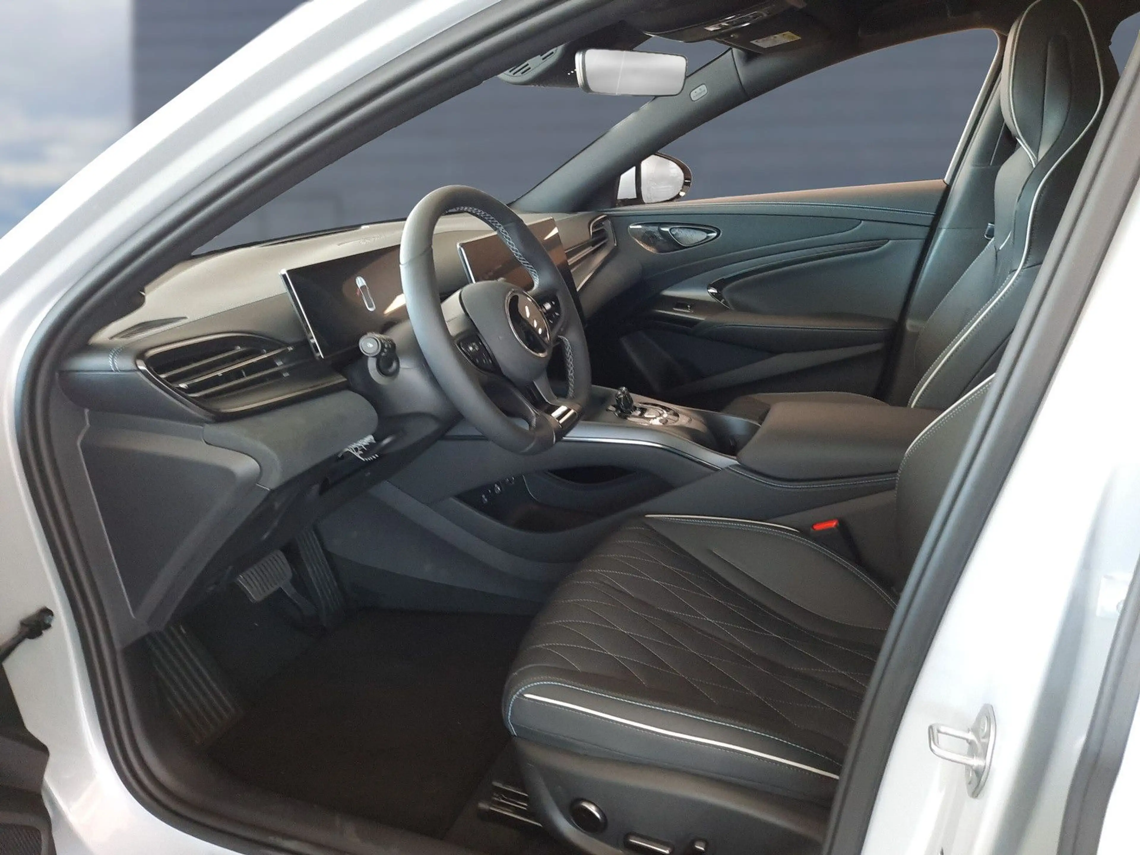 BYD Seal Design 360 Grad Kamera Dynaudio Soundsystem — photo 11