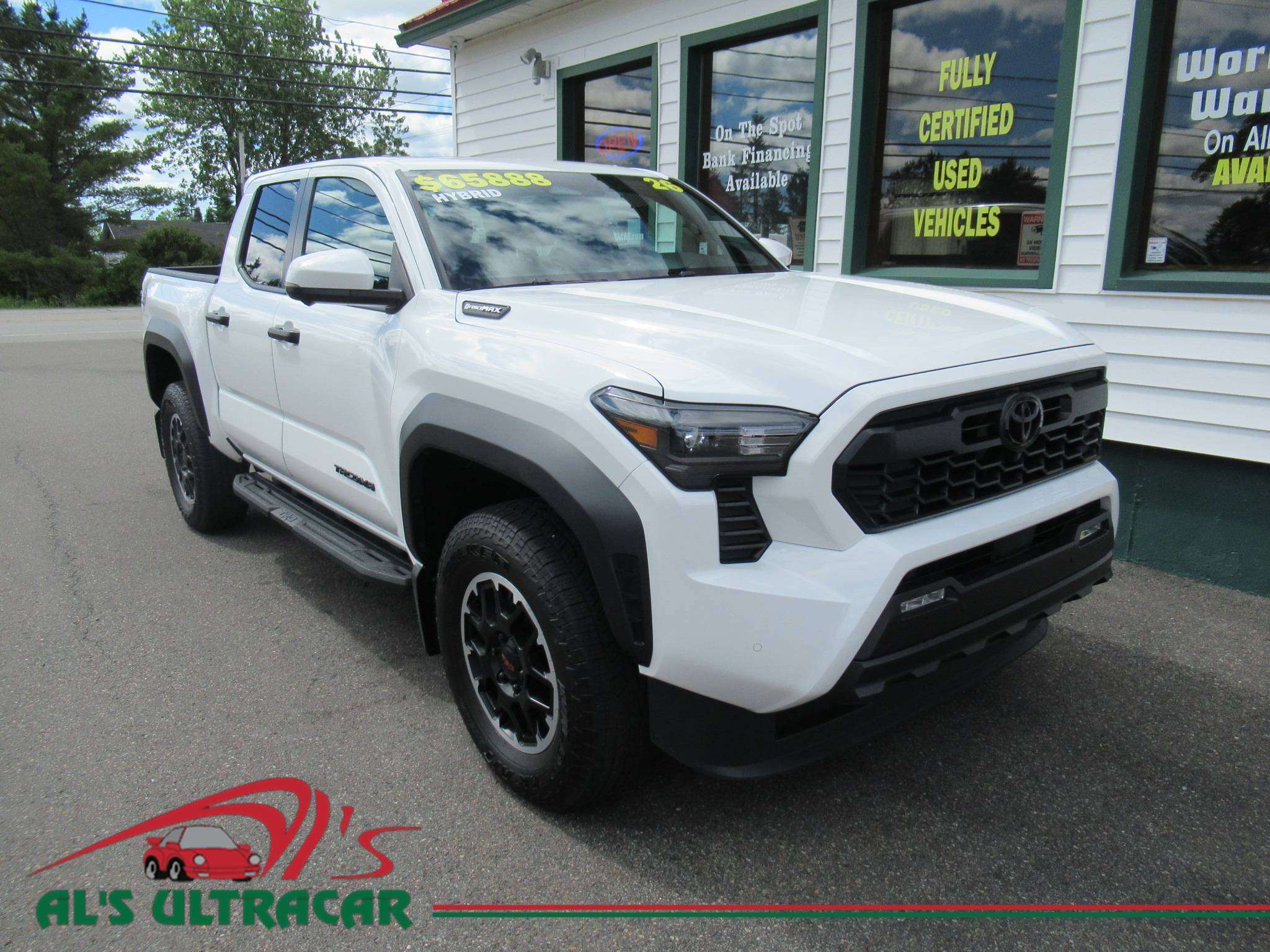 2026 Toyota Tacoma Hybrid TRD Off Road | Hybrid | 7000kms