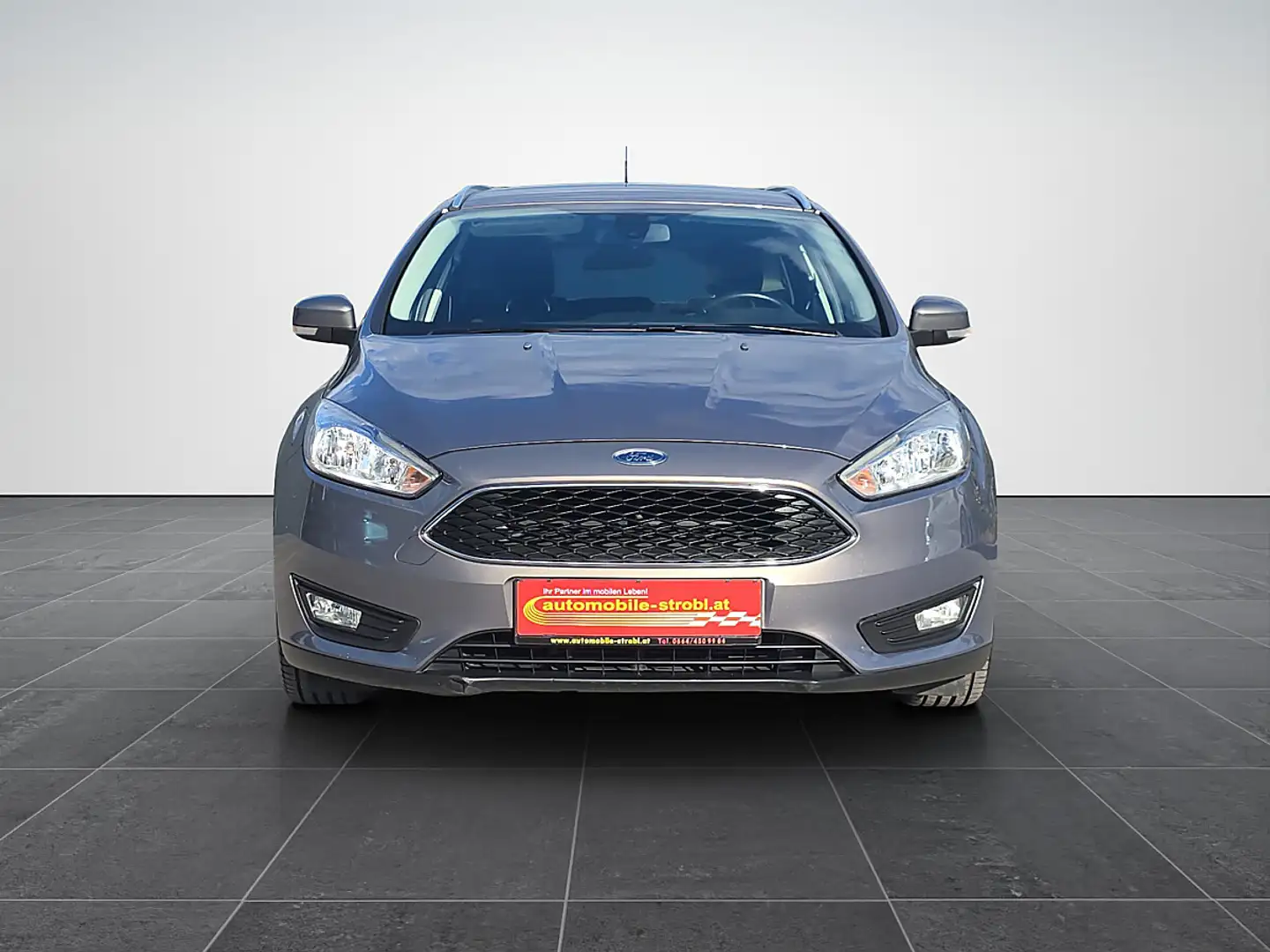Ford Focus Trav. Trend*AHV*RFK*Sitzhzg*GARANTIE* Grau - 2