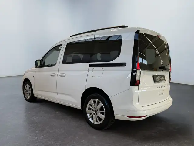 Volkswagen Caddy view 4