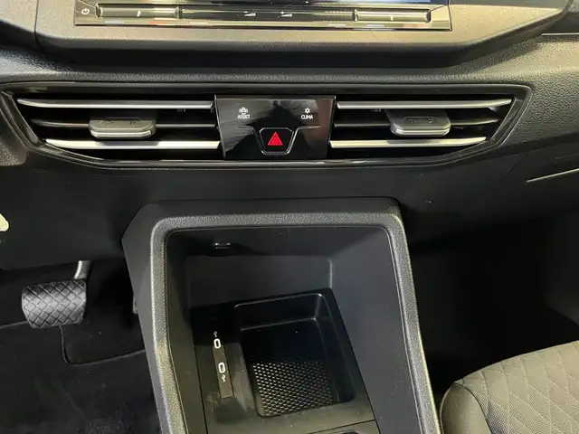 Volkswagen Caddy view 18