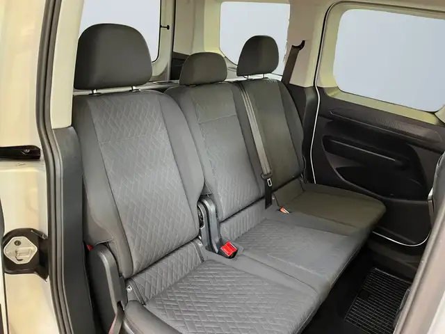 Volkswagen Caddy view 11