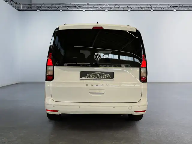 Volkswagen Caddy view 5