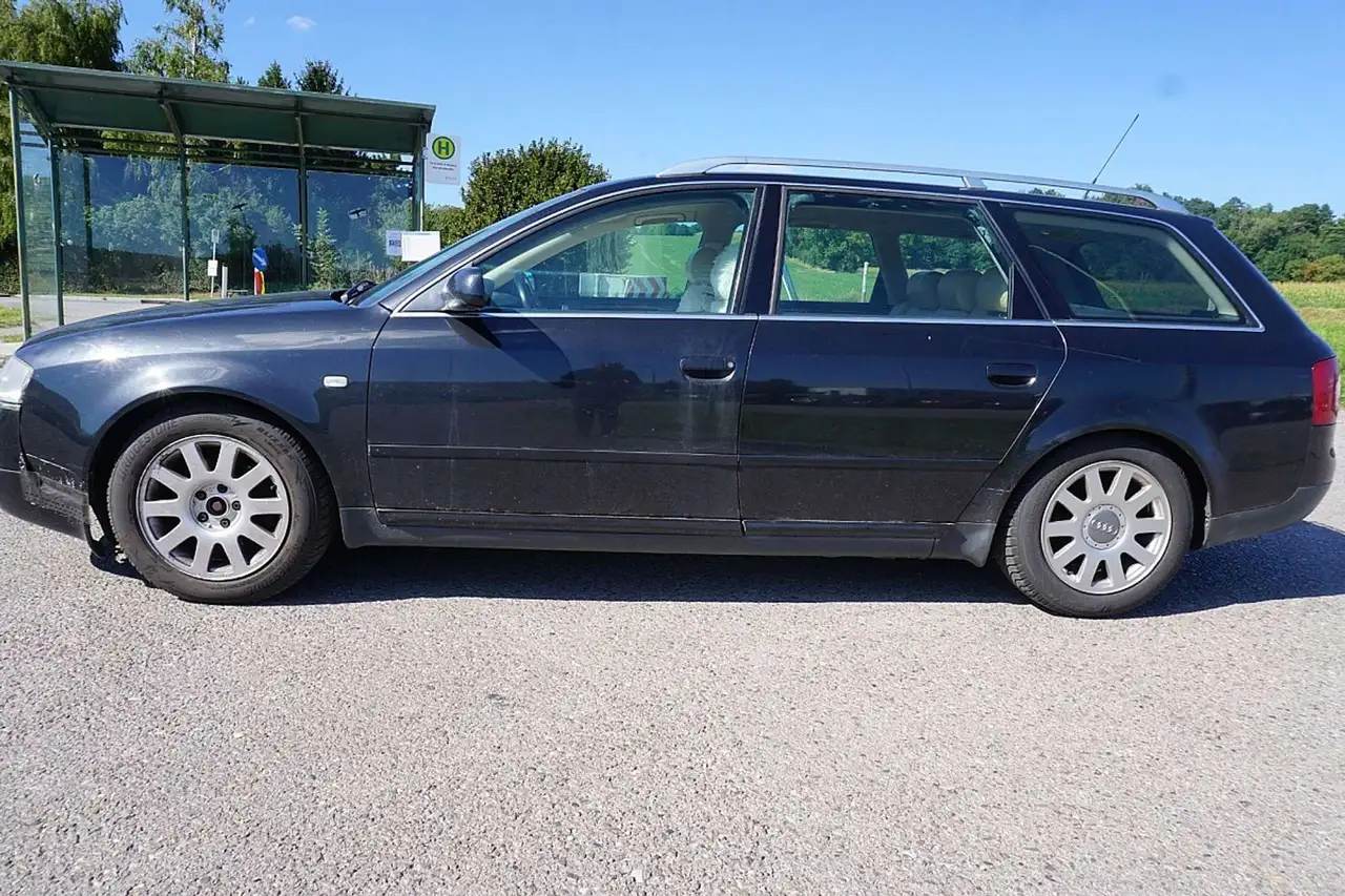 Audi A6 Avant 2,5 V6 Advance TDI, foto 3