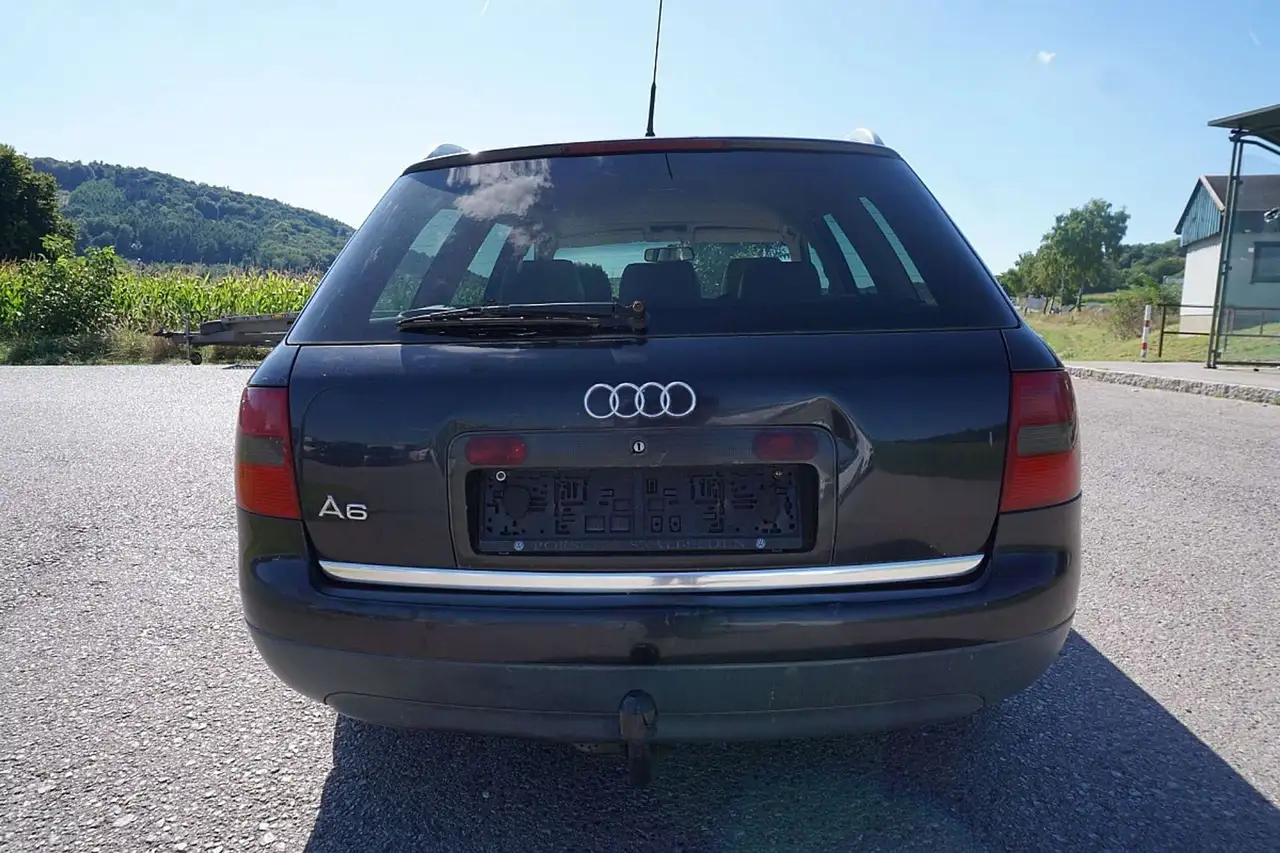Audi A6 Avant 2,5 V6 Advance TDI, foto 5