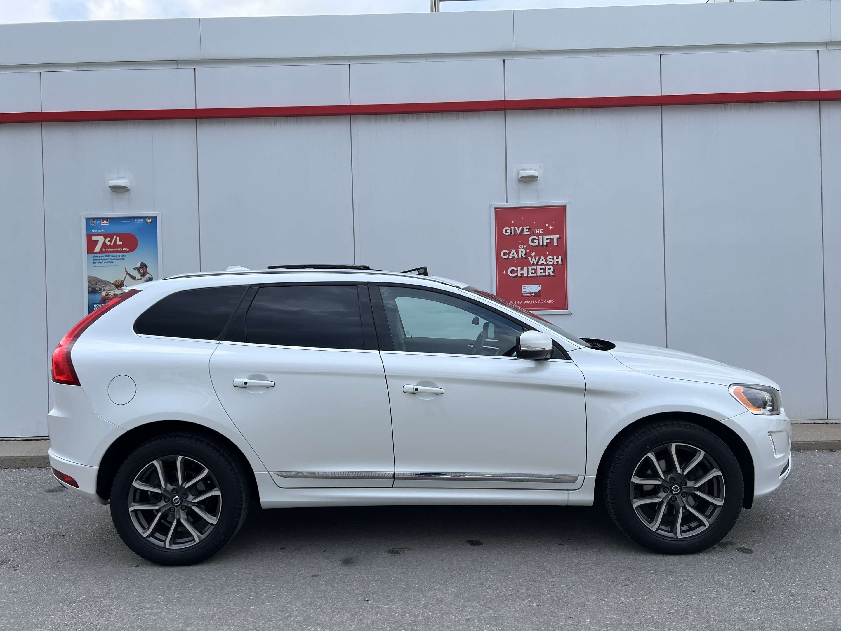 2016 Volvo XC60 AWD T5 SPECIAL EDITION PREMIER-ONLY 108KMS-CERTIFI thumb 6