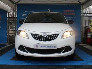 Ypsilon III 2015 1.0 firefly hybrid Silver s